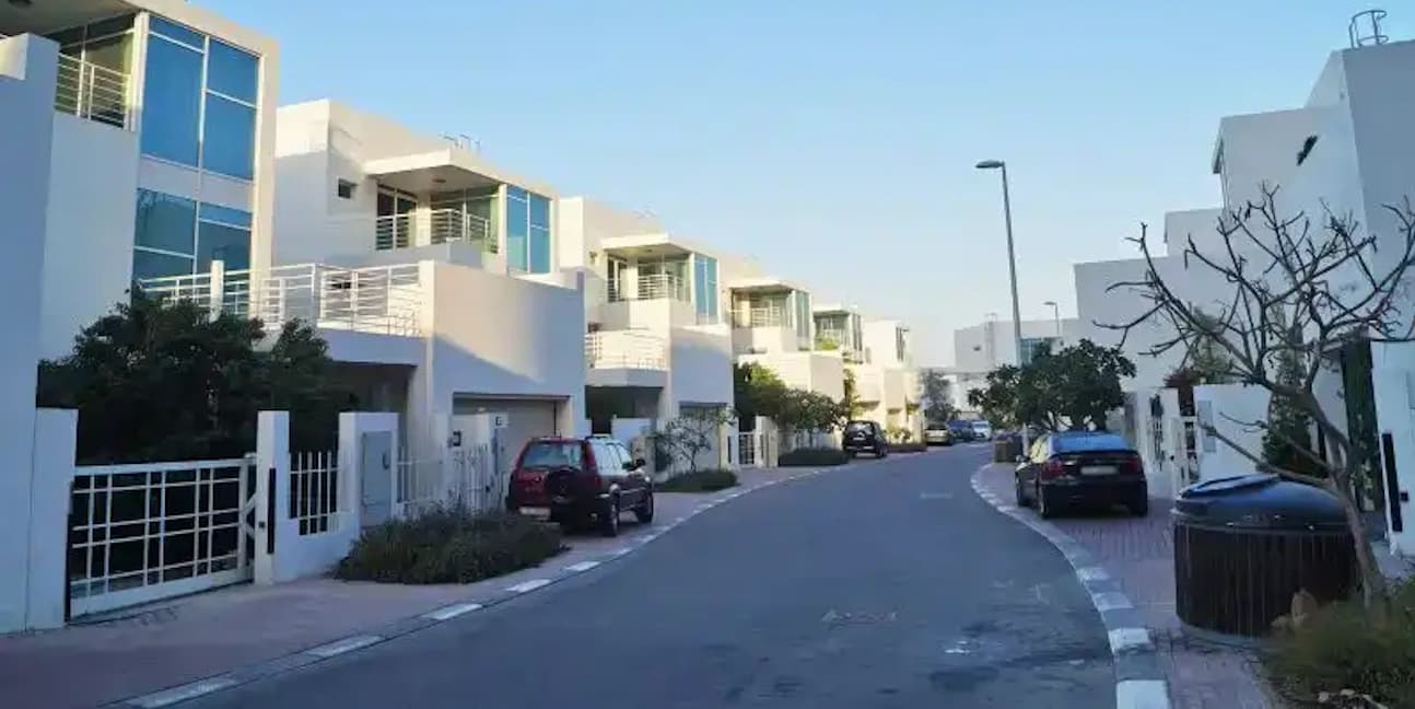 Acacia-Avenue-Villas-Image1-4