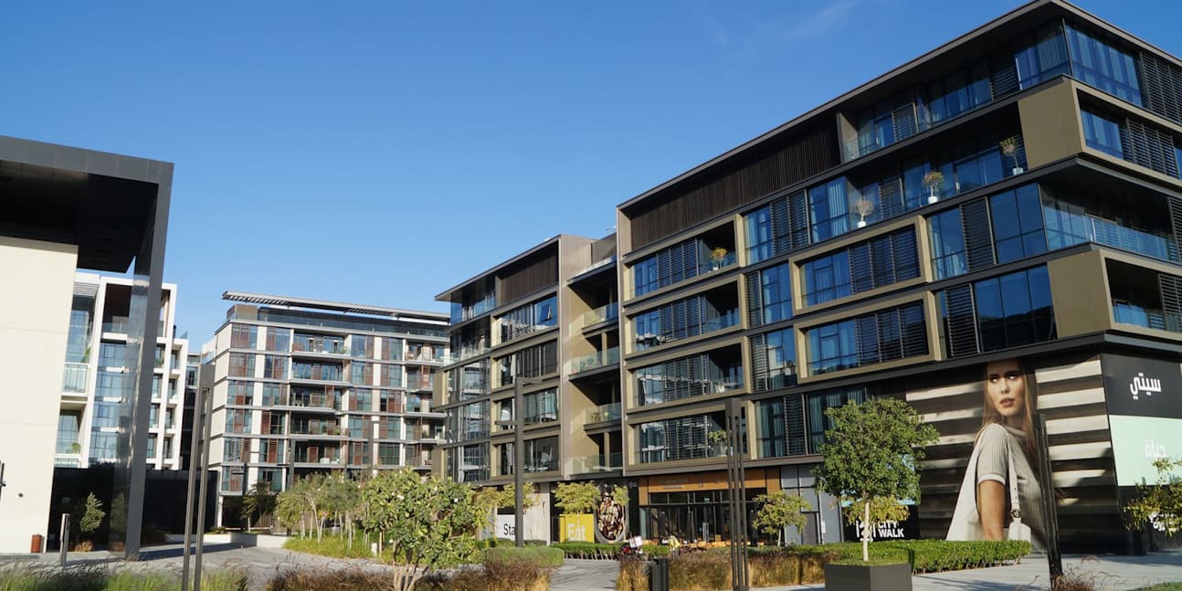 city-walk-13839_xl-5