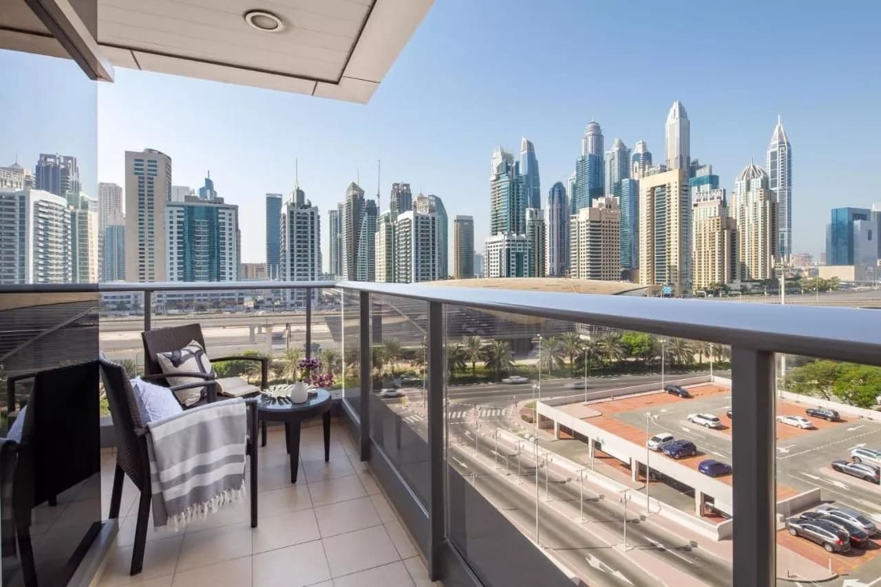 Green Lakes Tower 1 image 4