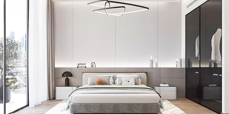 Spacious 1-bedroom + pool apartment image 1